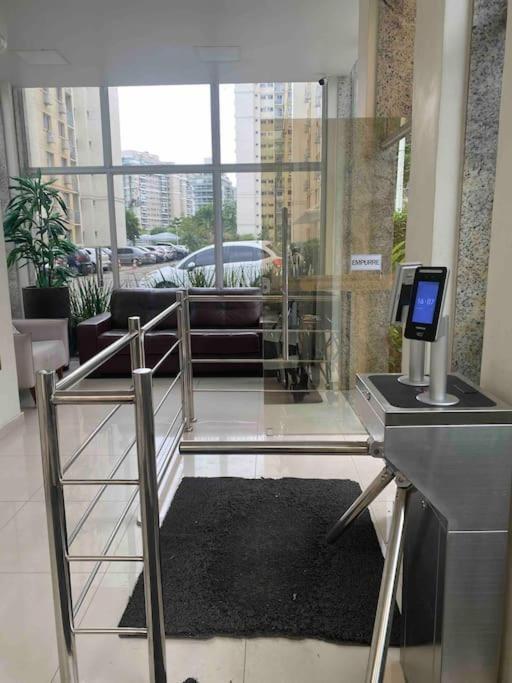 Apartamento Barra - Apto Completo Com Estacionamento